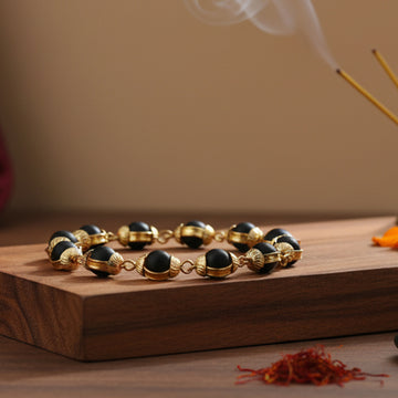 8MM Karungali Bracelet (25+5 beads)