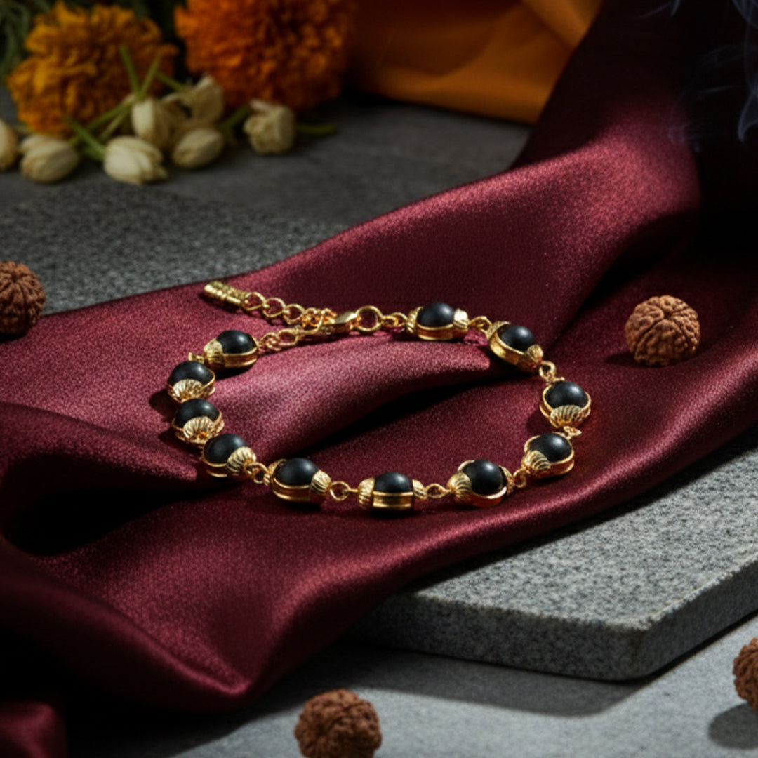8MM Karungali Bracelet (25+5 beads)
